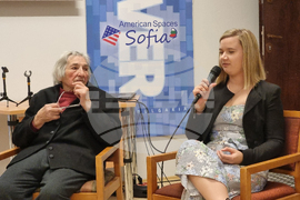 Проектът „Пазителки на истории”