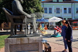 Трявна - Илияна Йотова - Славейкови празници