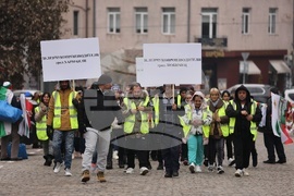 Протест  - животновъди - оранжерийни производители