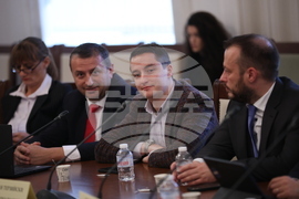 Парламент - Комисия по околната среда и водите - заседание