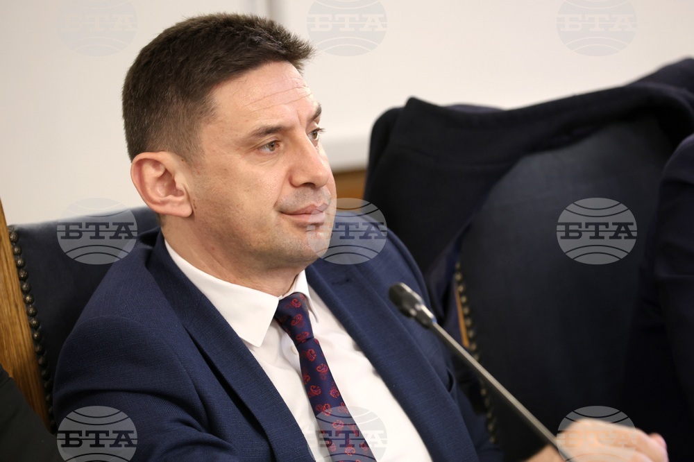 Парламент -  Комисия по транспорт и съобщения - заседание