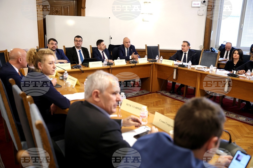 Парламент -  Комисия по транспорт и съобщения - заседание