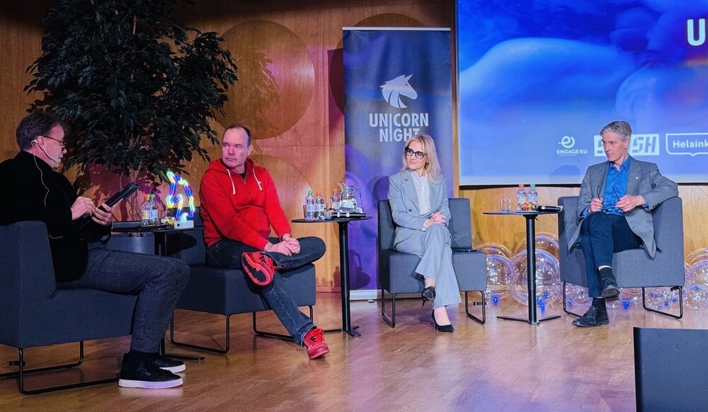 Министър Стойчева и 20 технологични стартъпа представят българската екосистема на SLUSH 2023