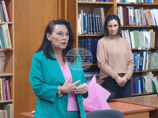 Мария Лалева ще представи романа си „Пътища от огън“ пред кърджалийска публика