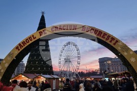 Румъния - коледен базар - откриване