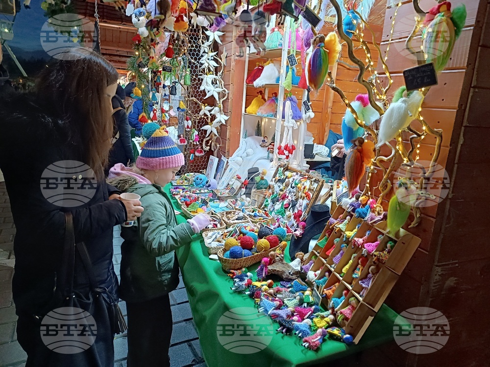 Румъния - коледен базар - откриване