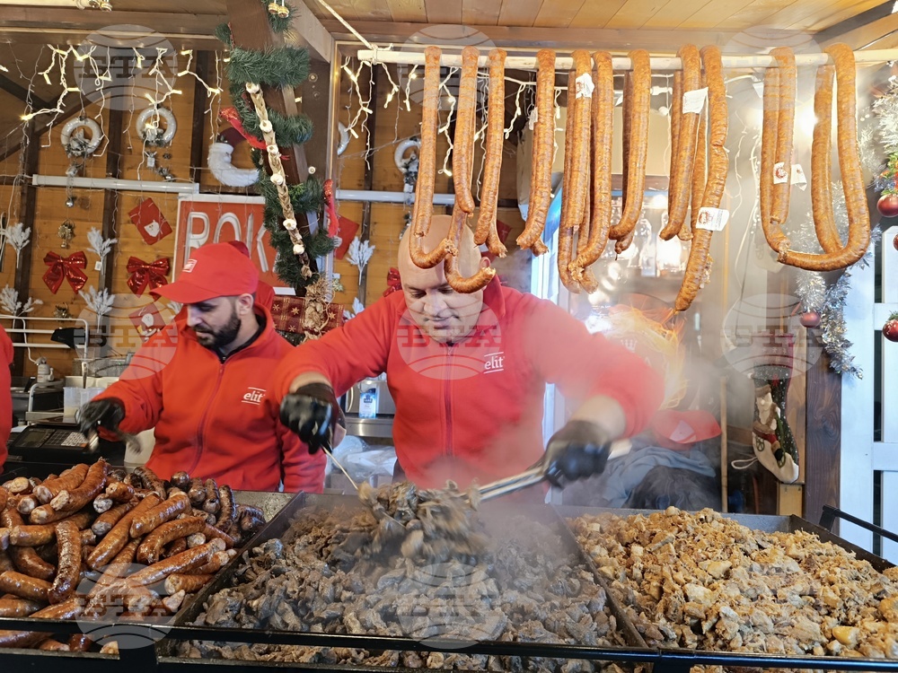 Румъния - коледен базар - откриване