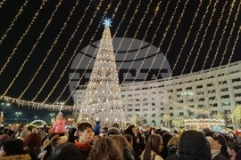 Румъния - коледен базар - откриване