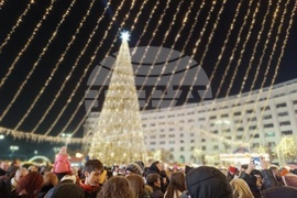 Румъния - коледен базар - откриване