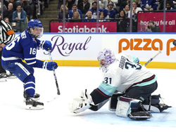 Kraken Maple Leafs Hockey