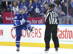 Kraken Maple Leafs Hockey