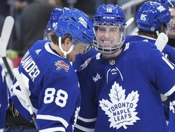 Kraken Maple Leafs Hockey