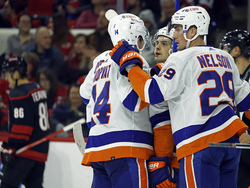 Islanders Hurricanes Hockey