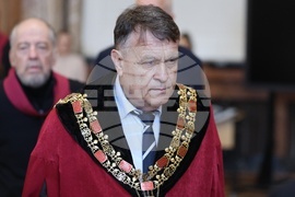 Софийски университет "Св. Климент Охридски" - Факултет по журналистика и масова комуникация - дипломи