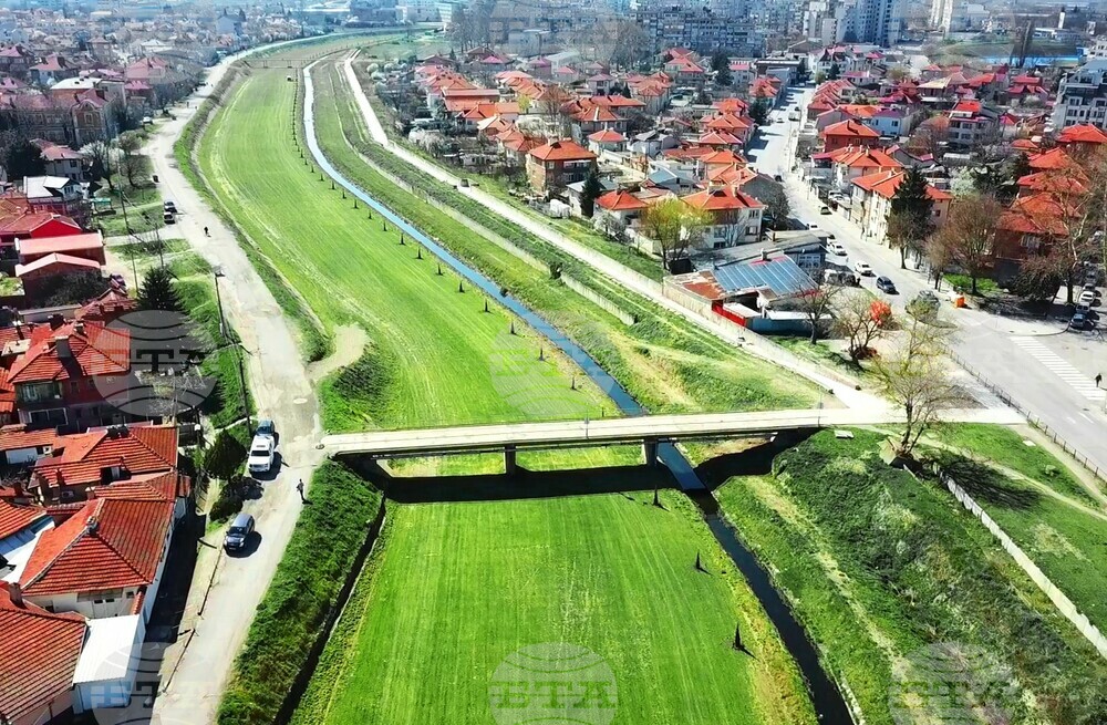 Линейният парк в празното корито на река Тунджа в Ямбол е отличен с европейска награда за зелени градове