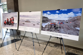 Бургас - изложба - Международен ден на Антарктида