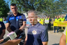  Сливен - надзиратели, полицаи и пожарникари - протест 