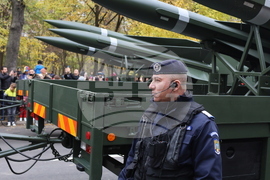 Румъния - военен парад - празник