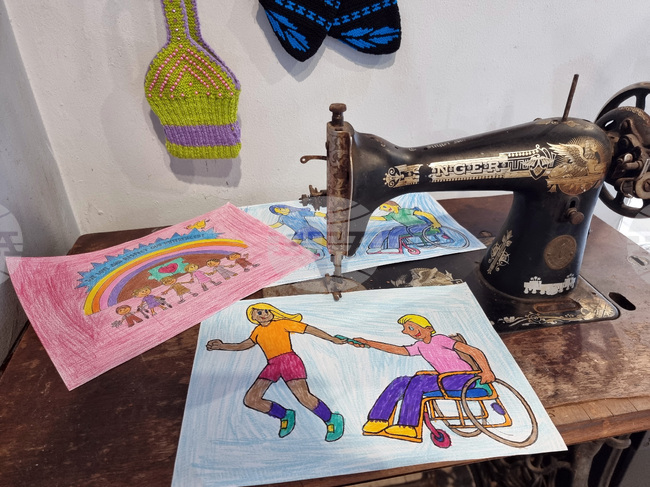 Кърджали - изложба - хора с увреждания