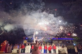 Стара Загора - коледна елха - светлини