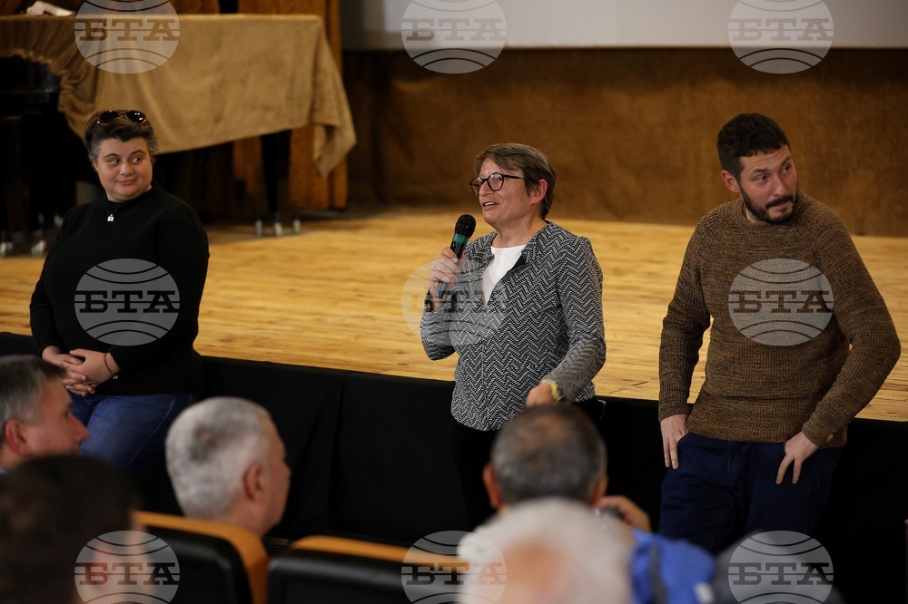 “СЦветовете на Надежда Чипева“ - документален филм - премиера