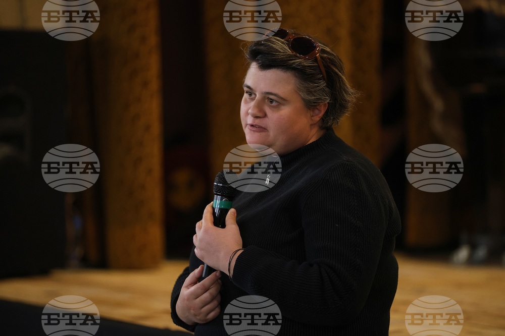 “СЦветовете на Надежда Чипева“ - документален филм - премиера