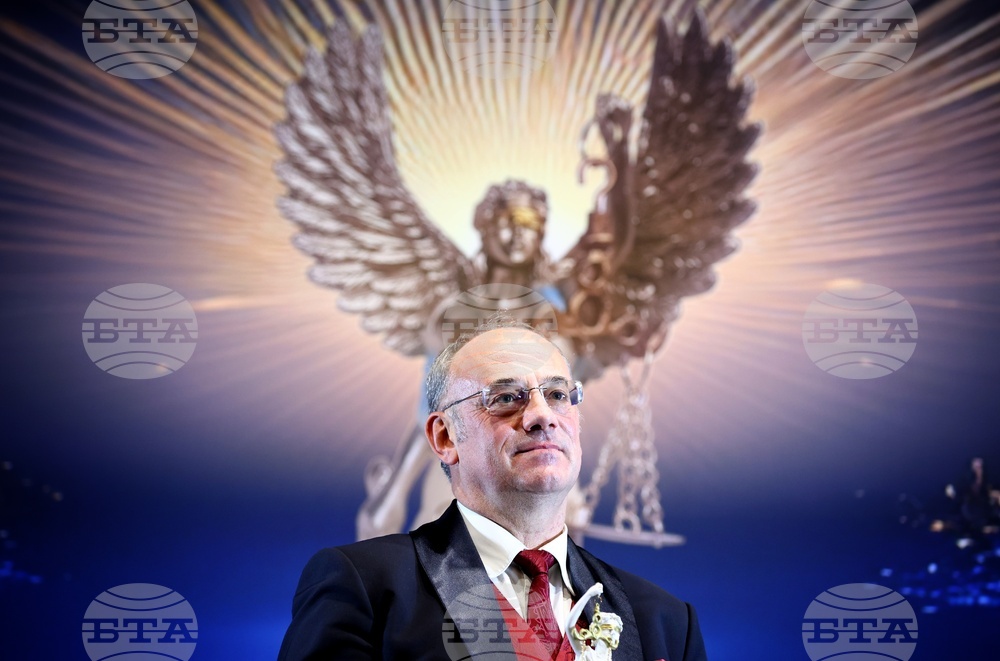 Благотворителен бал на юристите - награди