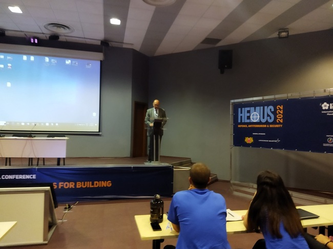 Демонстрационни стрелби и първият международен хакатон в сферата на отбраната и Космоса се проведоха в рамките на „Хемус 2022“