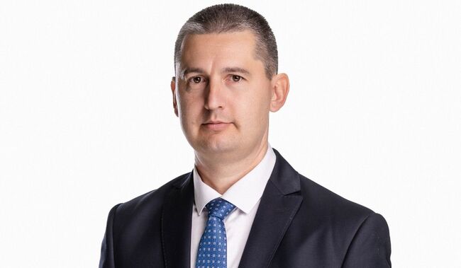 Георги Георгиев от “Възраждане”: Как ще провеждаме демографска политика, когато оставяме семейства под прага на бедността 