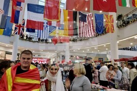 Черна гора - Коледен благотворителен базар