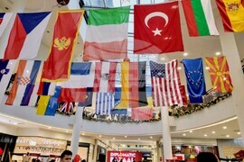 Черна гора - Коледен благотворителен базар