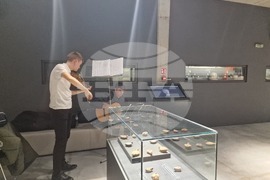 Петрич - изложбата „Завръщане“