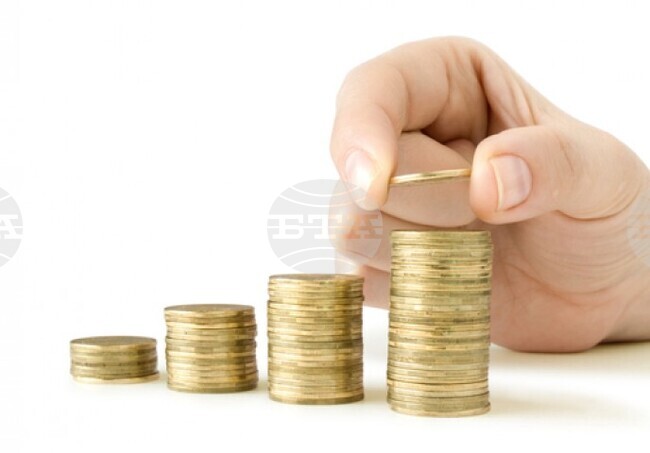 Finance Ministry: Credit to Private Sector Slows by Nearly 15% in March, Y/Y