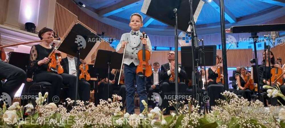 Аджерпрес: Деветгодишно момче е най-младият солист на сезона на държавната филхармония Сибиу