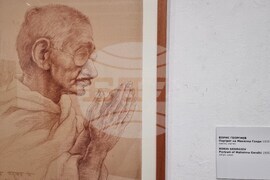 Варна - Изложба под наслов „Ахимса: ненасилието“