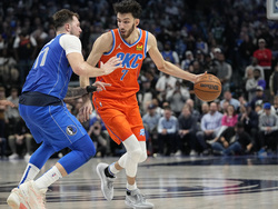 Thunder Mavericks Basketball