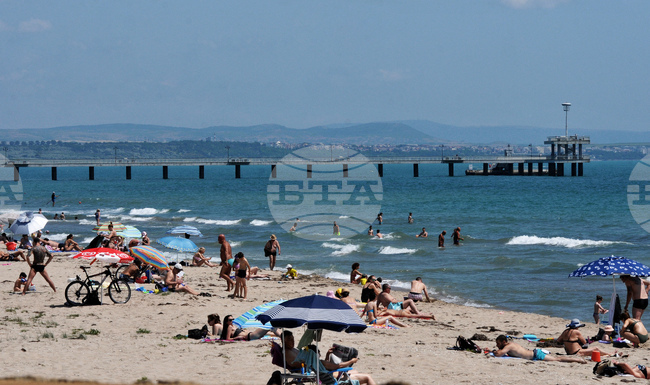 Бургас - плаж - топло време