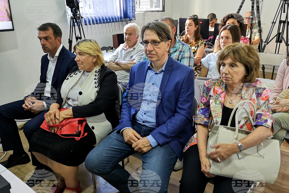 Дуалната форма на обучение беше сред акцентите на форум на БТА в Казанлък