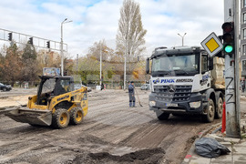 Пловдив -  кръстовище - асфалтиране