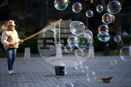 Ежедневие - уличен артист