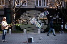 Ежедневие - уличен артист