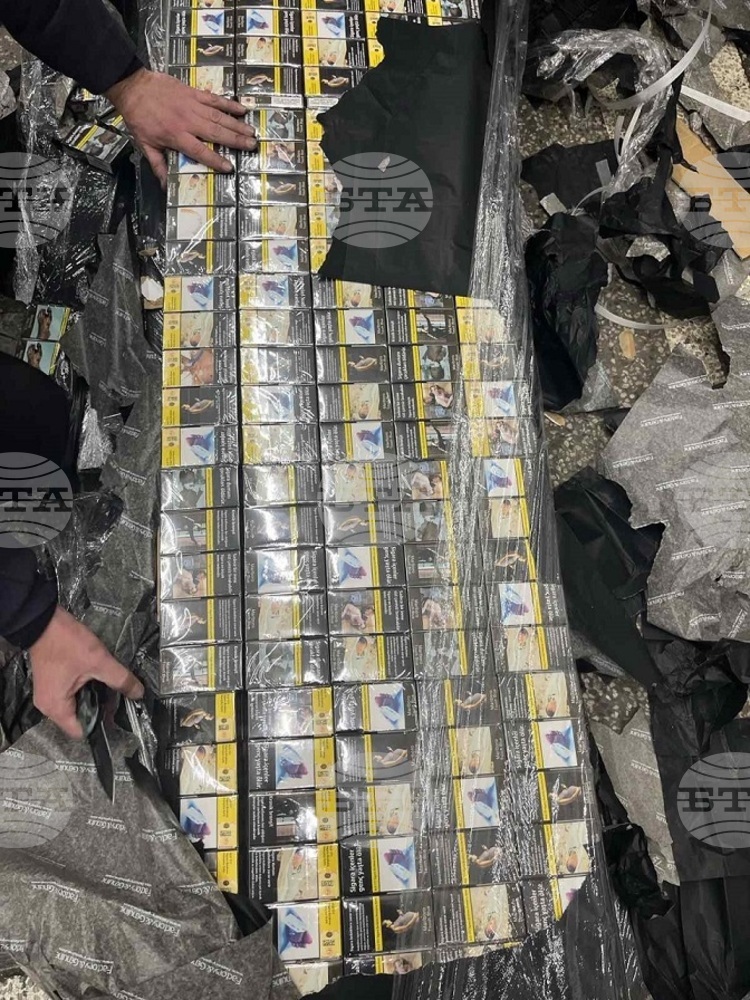 Близо 1,5 милиона къса контрабандни цигари задържаха митничари на "Капитан Андреево"