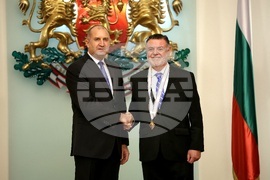 Румен Радев - Алфредо Нестор Атанасоф - награждаване