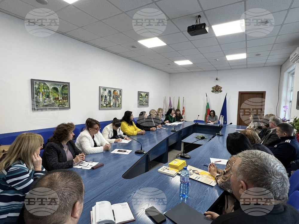 В Търговище заседава Областният съвет за сътрудничество по етническите и интеграционните въпроси