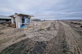 Бургас - крайбрежна алея - пясъчни навявания