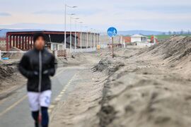 Бургас - крайбрежна алея - пясъчни навявания