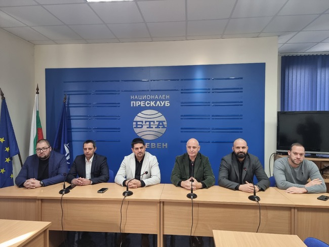 Пресконференция на Радостин Василев и партия МЕЧ