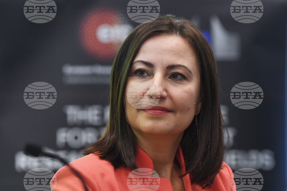 Великобритания се връща в европейската научноизследователска програма "Хоризонт Европа"