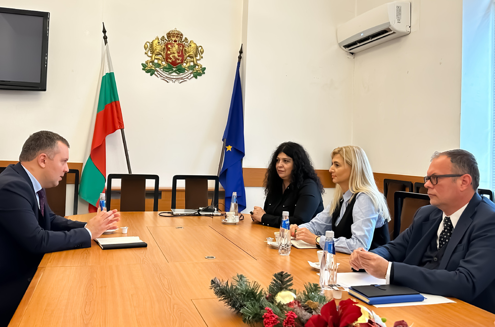 ОА Варна: Проекти в областта на социалната политика обсъдиха днес заместник – министърът на МТСП и областният управител