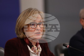 Марейд Макгинес - пресконференция